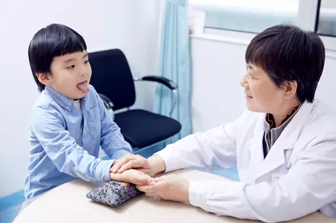 Pediatric Leukemia Treatment: A 'Precision Battle' in a Tender Body